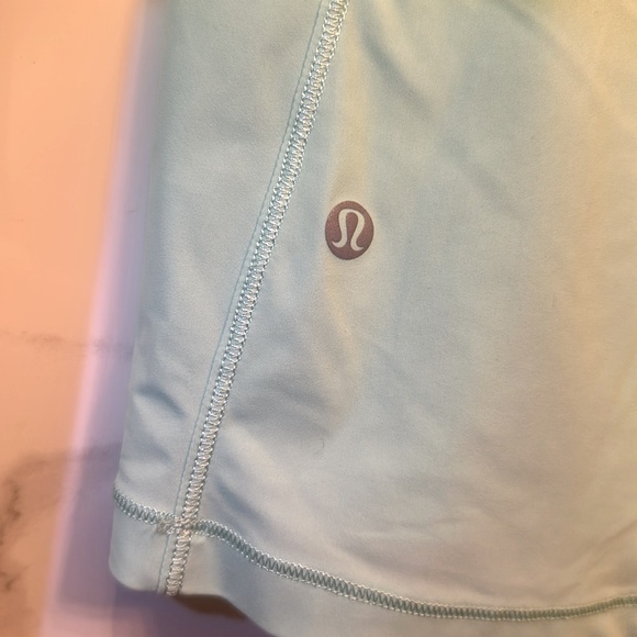 Lululemon Runbeam Hoodie - Picture 6 of 9